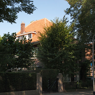 Het dak en het kozijn: voor & na